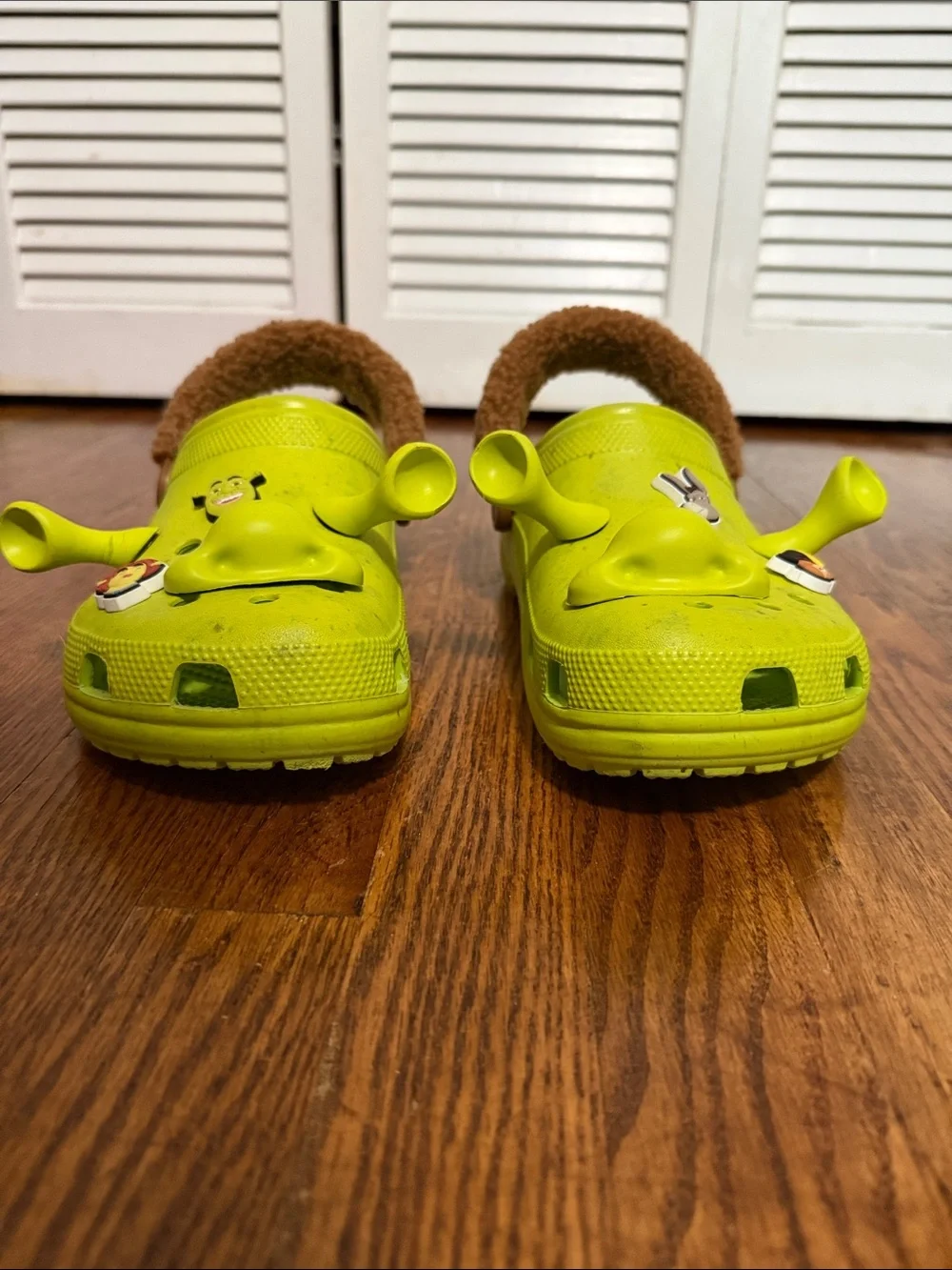 CROCS X Shrek Neon Lime Green Clog Sandals with Brown Fuzzy Heel Strap
